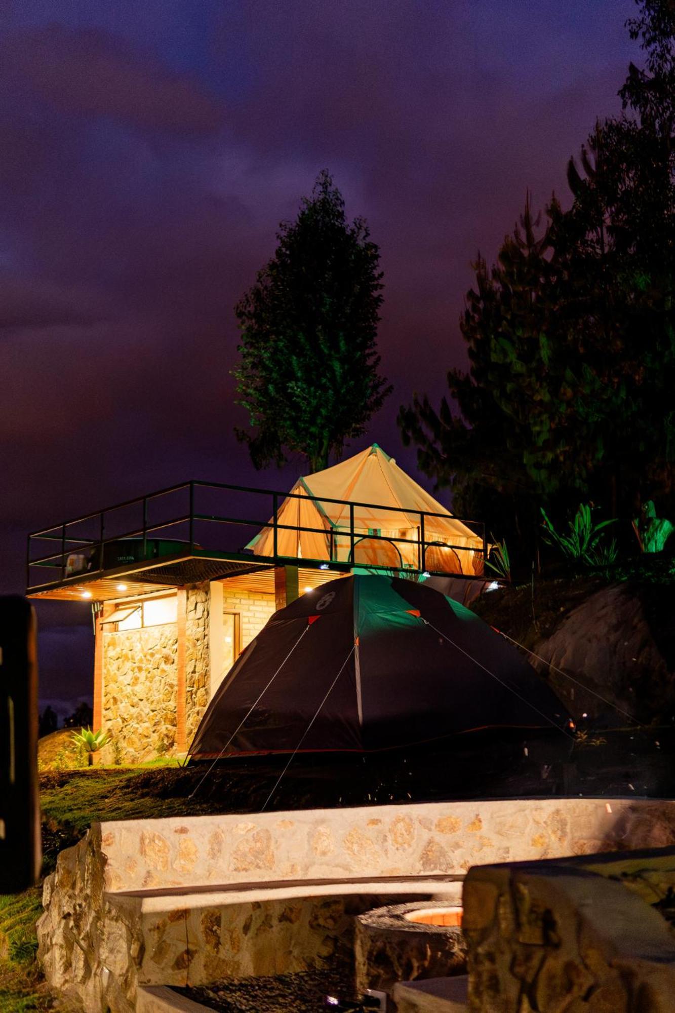 Killary Lodge & Glamping Cachanlo de Sidcay Exteriér fotografie