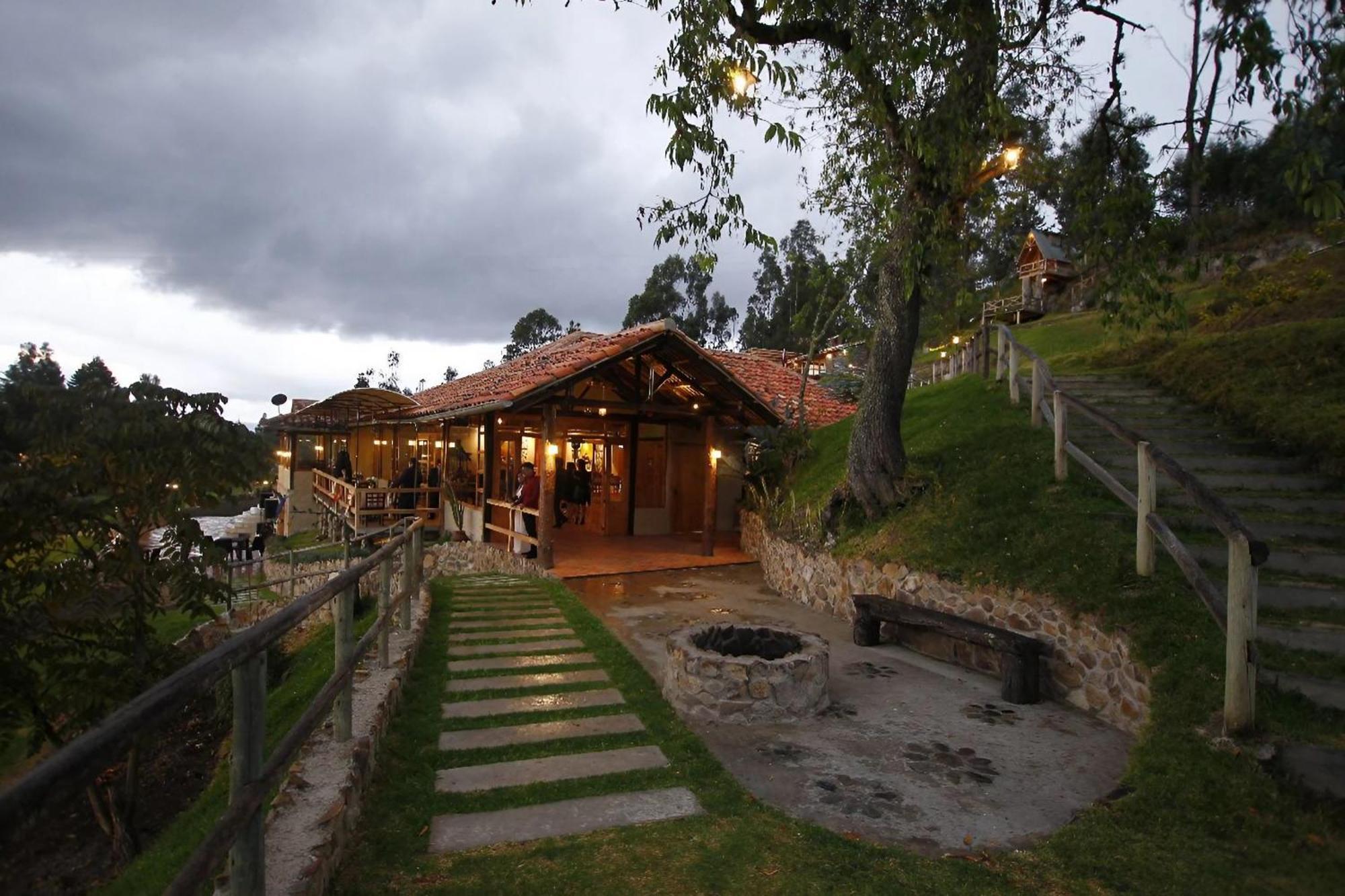 Killary Lodge & Glamping Cachanlo de Sidcay Exteriér fotografie