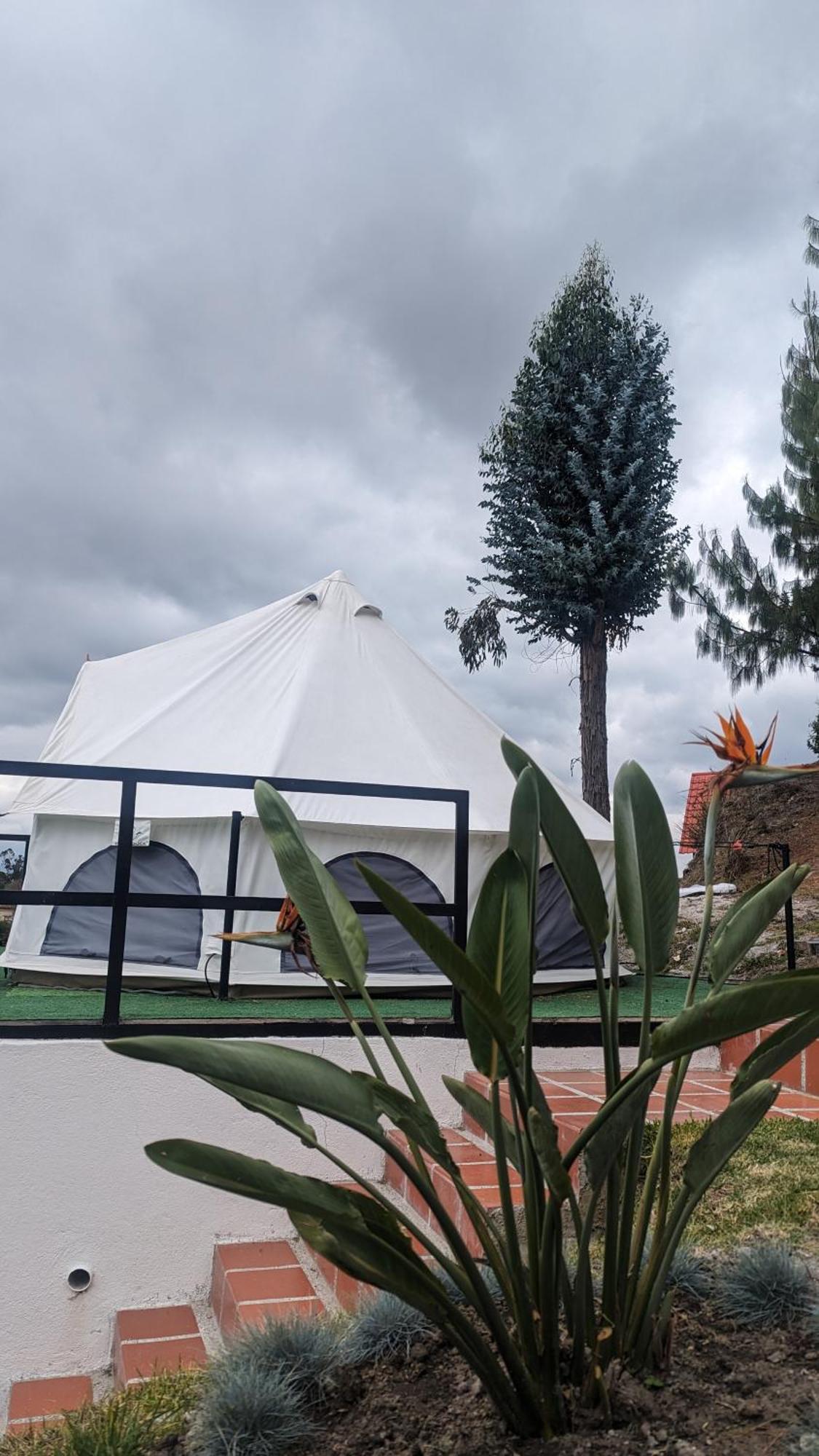 Killary Lodge & Glamping Cachanlo de Sidcay Exteriér fotografie