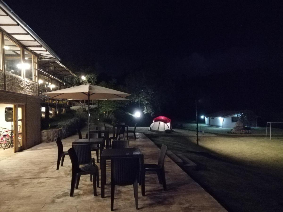 Killary Lodge & Glamping Cachanlo de Sidcay Exteriér fotografie